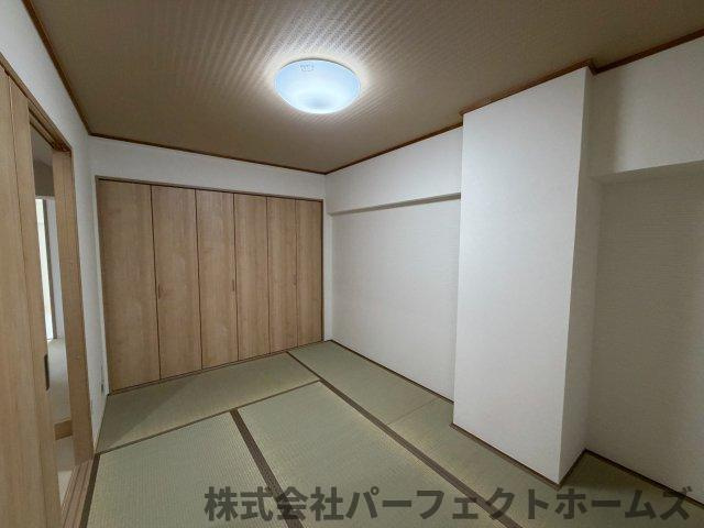グリーンタウン香里ケ丘A棟の和室|和室がひろがる居住スペース