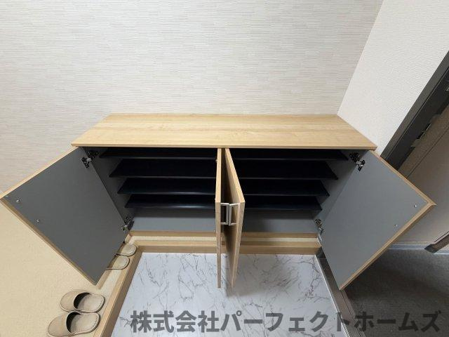 グリーンタウン香里ケ丘A棟の収納|十分な収納スペースがあります