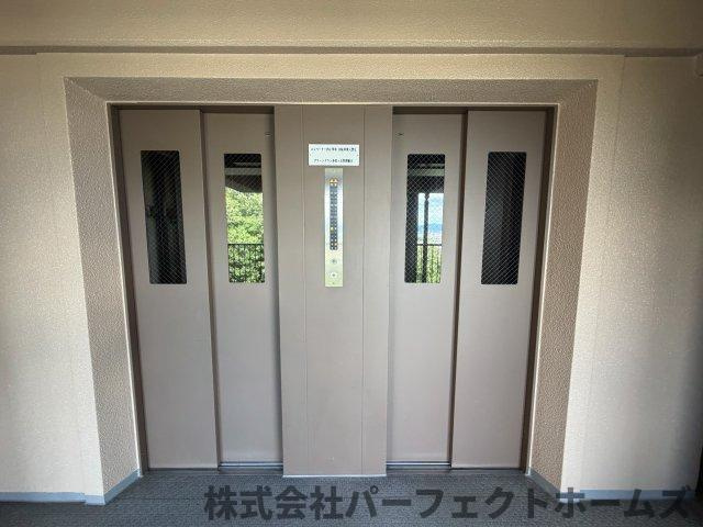グリーンタウン香里ケ丘A棟の設備