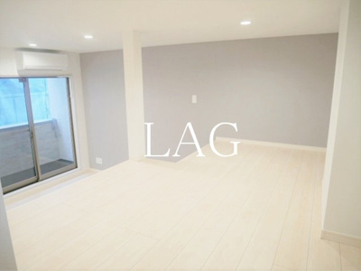 【居間・リビング】 | ＣＢ大宮サルース | 洋室のお部屋です。