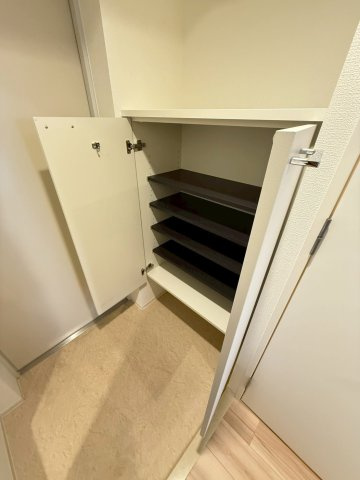 【収納】 | セレニテ難波グランデシュッド