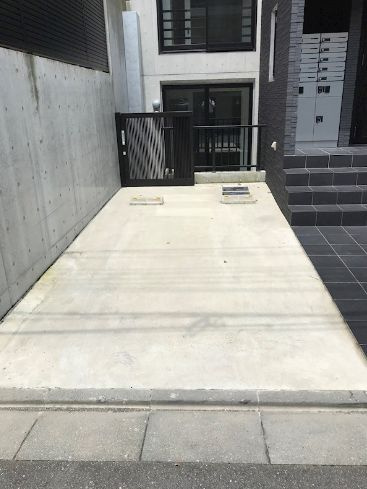 【エントランス】ロータス島津山 
