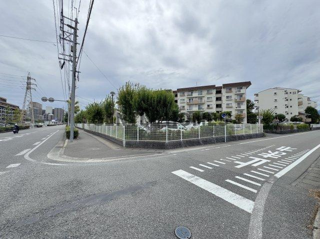 パークハイツ春日 32号棟の周辺
