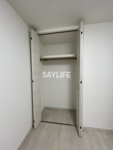 セレニティ小若江B棟の収納