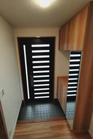 中古戸建の玄関