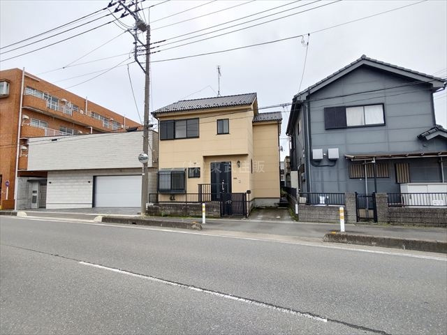 【前面道路含む現地写真】の画像