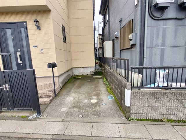 【駐車場】の画像