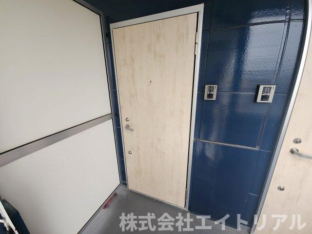 エルミ朝日の玄関