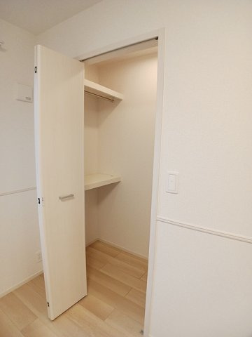 セリーンガーデン　Ⅰの収納
