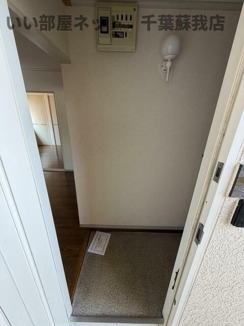 ファインヒルズⅡの玄関|シンプルで使いやすい玄関です
