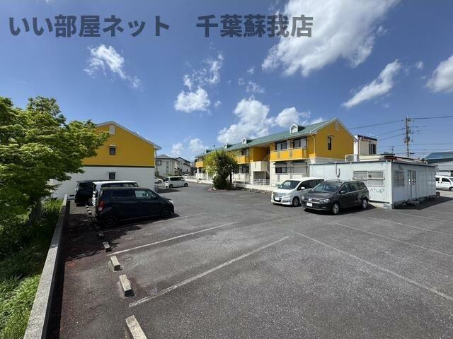 ファインヒルズⅡの駐車場|駐車場があります