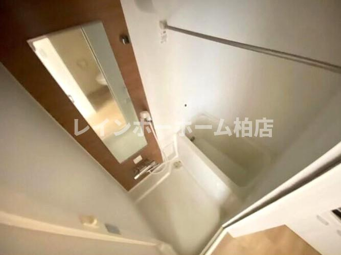 特典：仲介手数料が無料です!!の浴室|追い焚き機能・浴室乾燥機があります