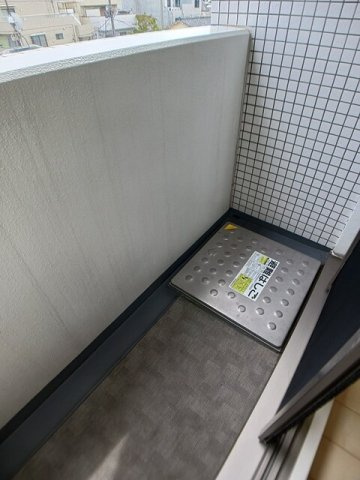 モリスコートのバルコニー|バルコニーがあります