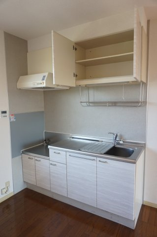 ひたちなか市高場３丁目のアパートのキッチン|キッチン・収納