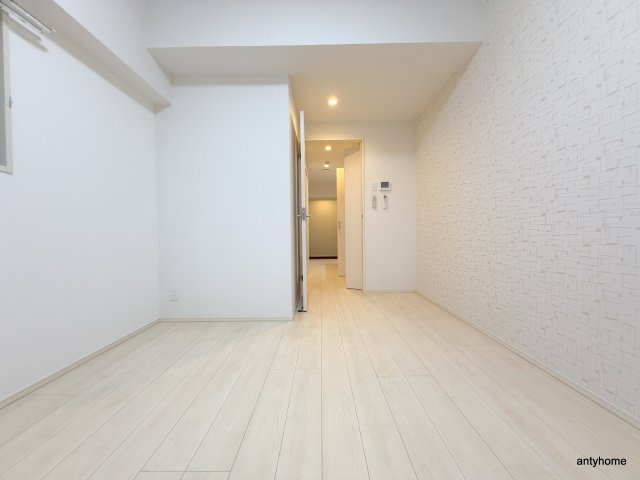 フェールヴィル阿波座　仲介手数料無料の洋室
