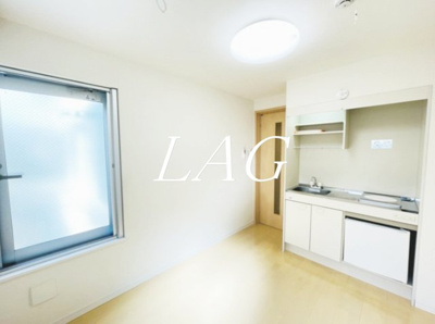 【居間・リビング】 | ベレッツァ | 洋室のお部屋です。