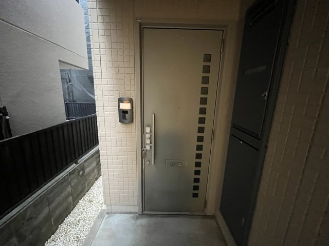 フルーン甲子園口の玄関