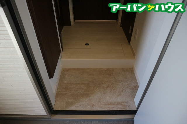 GRANDTIC IMAの玄関