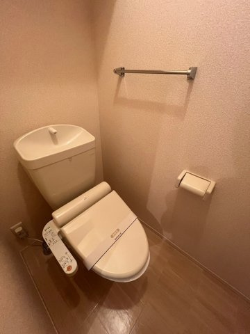 ユニヴェール霞が丘のトイレ