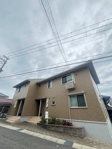 ユニヴェール霞が丘の外観