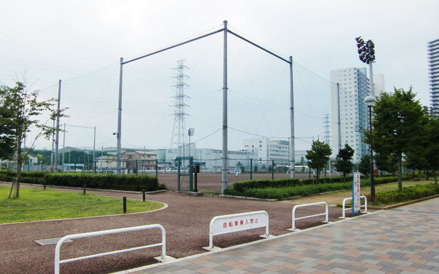 ＰｒｅｍｉｕｍＳｑｕａｒｅ橋本３号棟のその他|小山公園