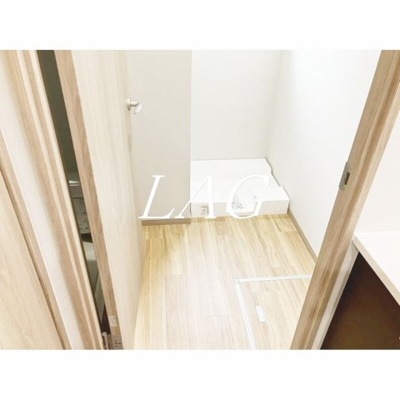 【設備】 | Ｓｏｕｔｈ　Ｗｏｏｄ　サウスウッド | 室内洗濯機置き場です。