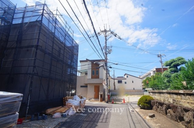 【前面道路含む現地写真】 | 東大阪市玉串町西3丁目　【1号棟/全3棟】 | 前面道路【北側幅員4.2ｍ×西側幅員5.2ｍ】