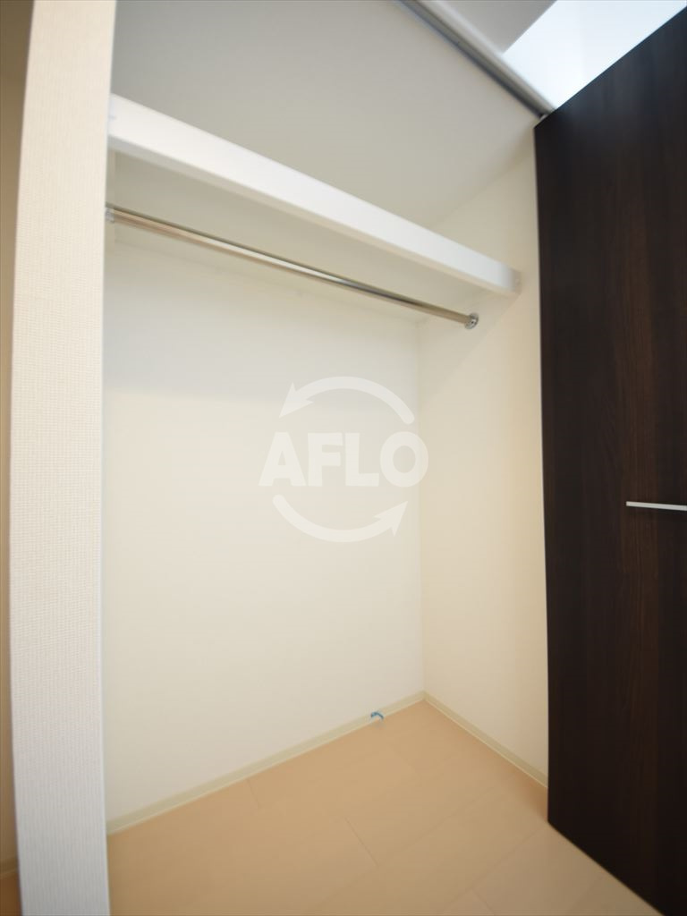エステムコート阿波座プレミアムの収納|エステムコート阿波座プレミアム　クローゼット
