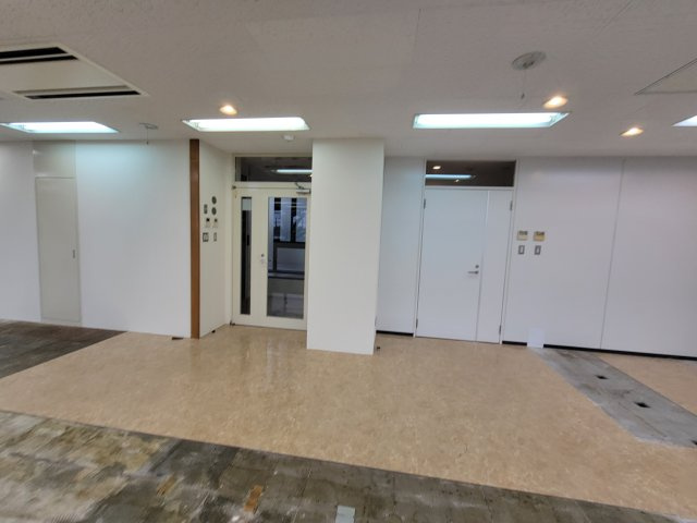 ヌマカミビルの内装