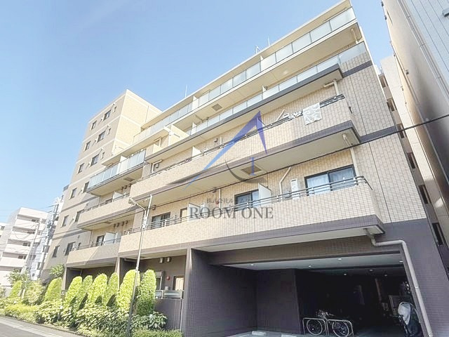 ローヤルマンションの外観|外観です。