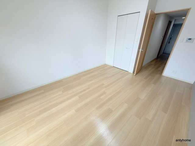 グレイス難波南の寝室