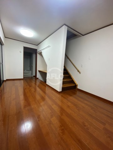 西成区松3丁目戸建の洋室