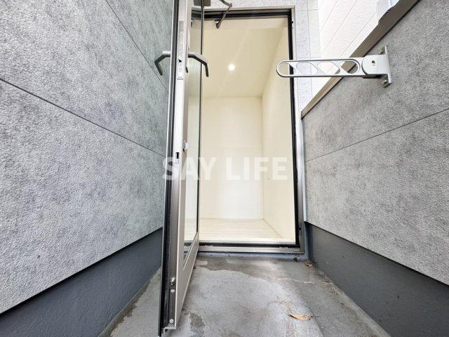 フジパレス長原駅西Ⅵ番館のバルコニー