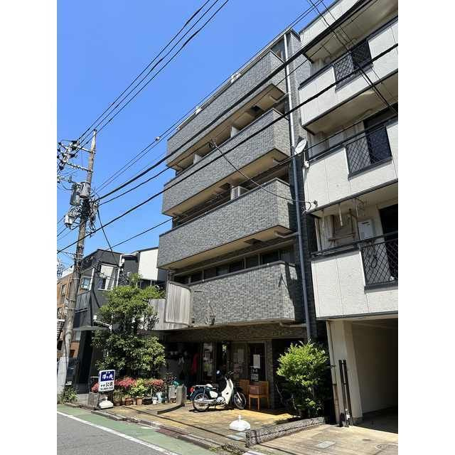 グレイシャスの外観