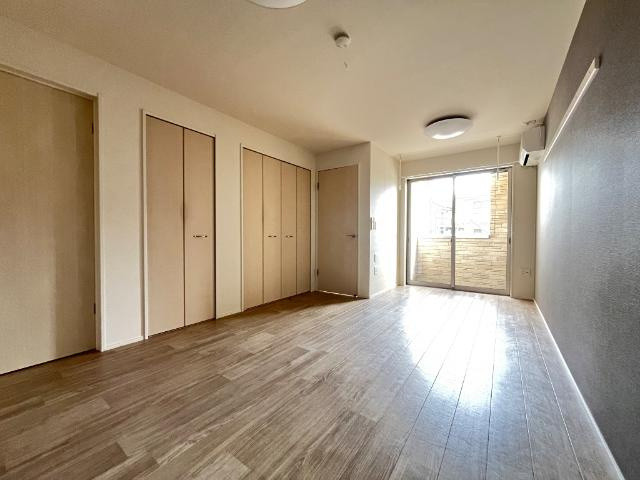 Ｐｕｒｅ　Ｈｏｕｓｅの洋室|9.4帖の洋室です。