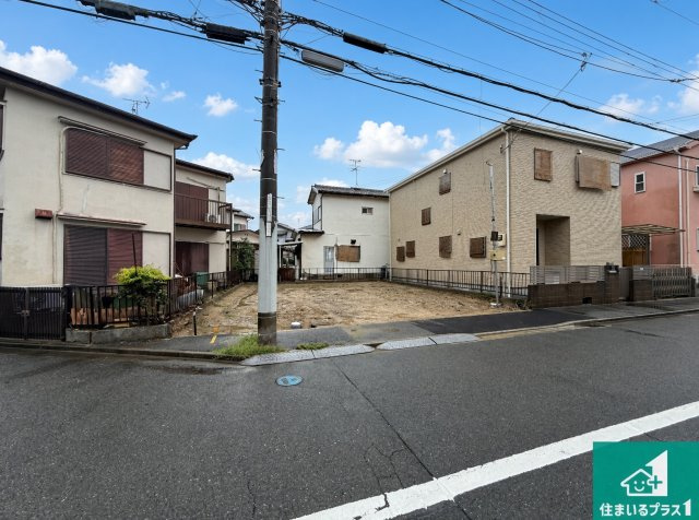 ◆羽曳野市郡戸　新築一戸建ての外観|周辺は落ち着いた街並みの住宅地！子育てがしやすい住環境です！まだ未完成ですが、現地でしかわからない事もございます。是非一度ご覧ください。