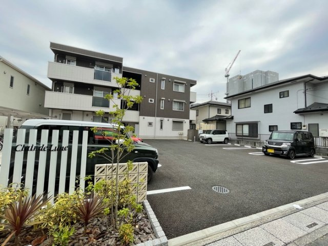 clair de luneの駐車場
