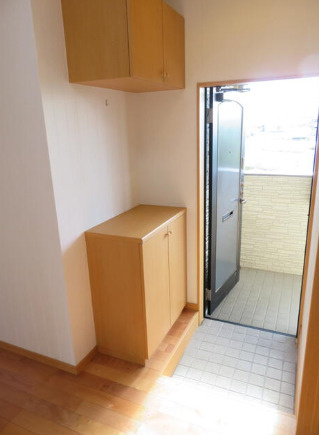 合志市須屋のアパートの玄関|毎日通る玄関はこちらです