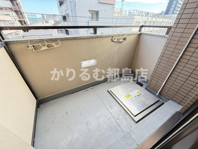 シャルムメゾン都島内代のバルコニー