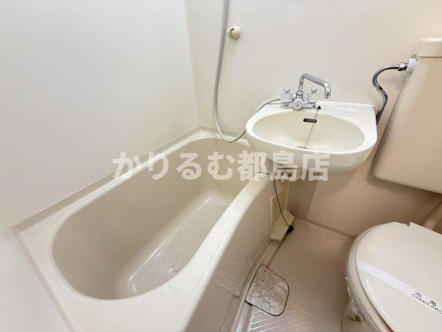 シャルムメゾン都島内代の浴室