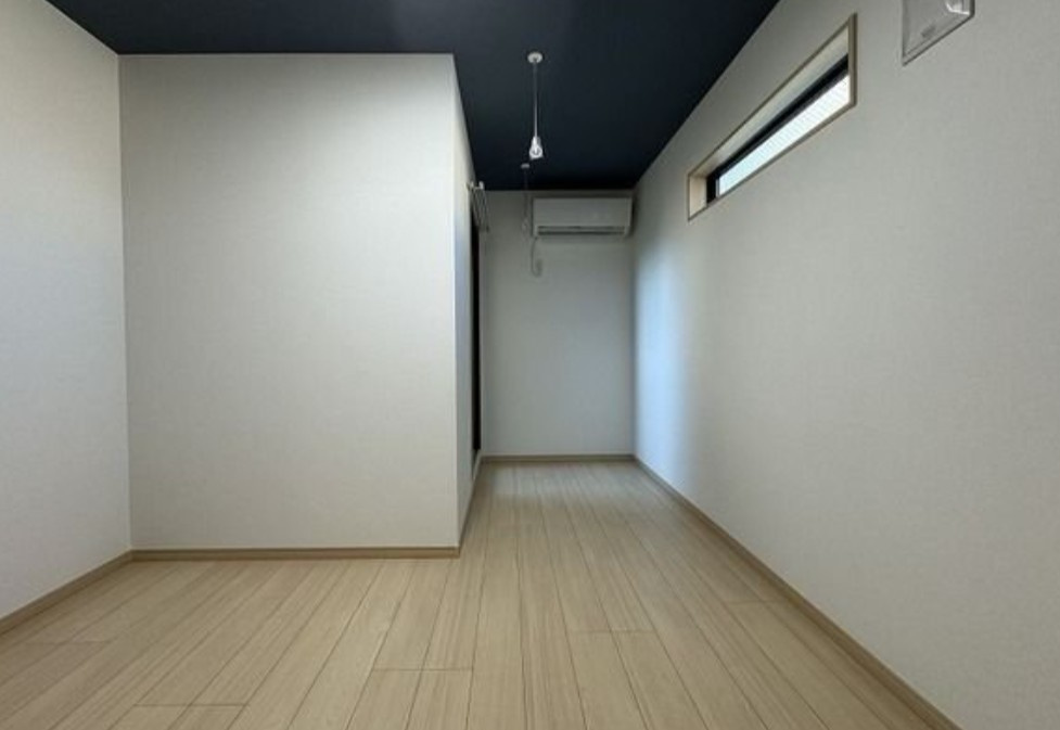 ｌｕｘｅ西川口の居間・リビング