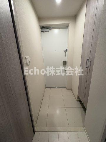 プレディアコート本町の玄関