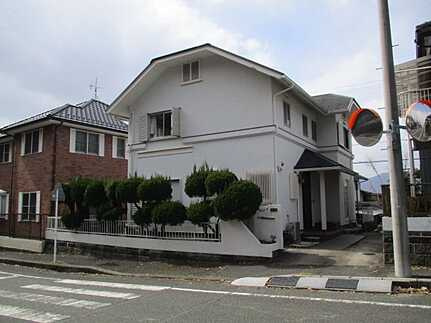 佐伯区美鈴が丘東1丁目中古戸建の前面道路含む現地写真