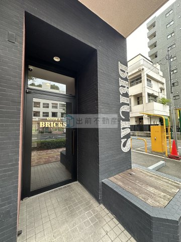 文京区音羽１丁目の賃貸マンションのエントランス