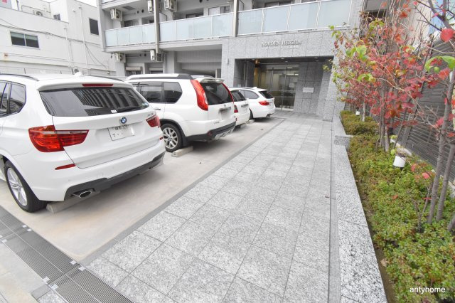 ノルデンハイム江坂垂水町　仲介手数料無料のエントランス