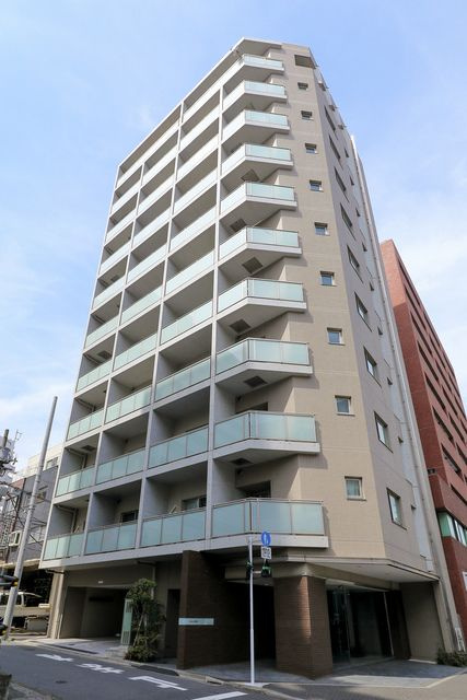 フトゥールス南麻布の外観