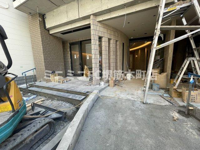 滝川公園プライマリーワンのエントランス