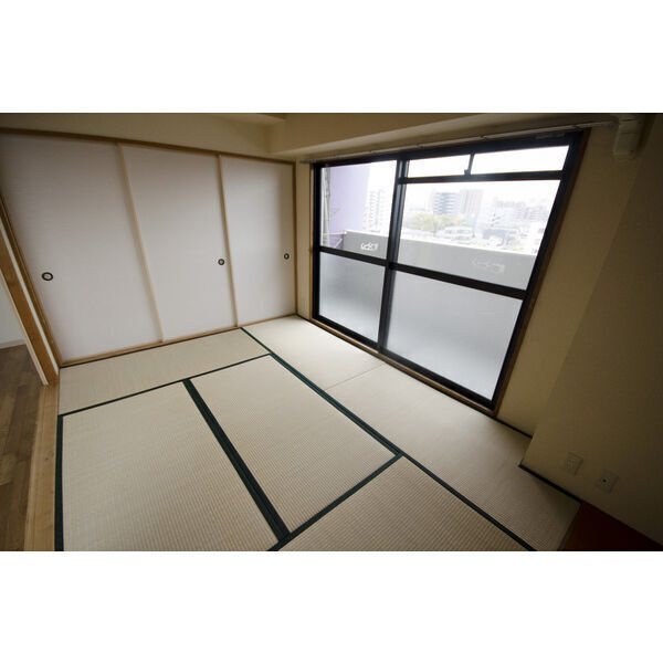 アビタシオン十番の和室