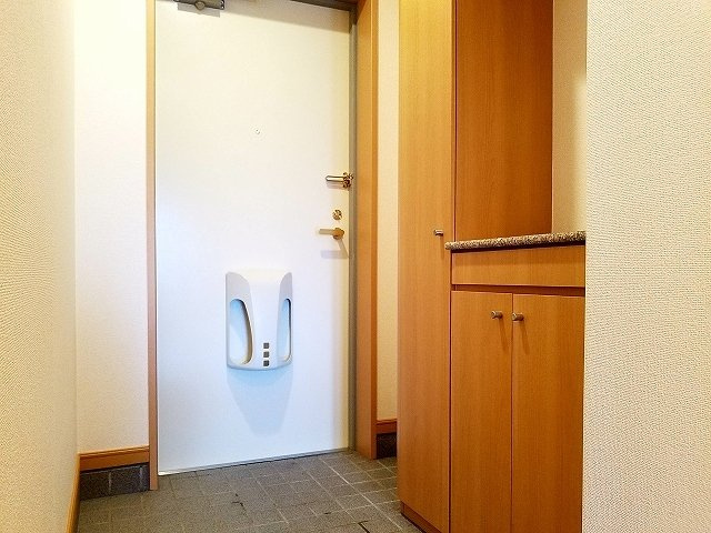 ブリージーウェイの玄関