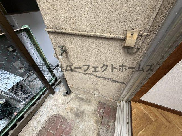点野1丁目戸建　賃貸のその他|洗濯機置場です